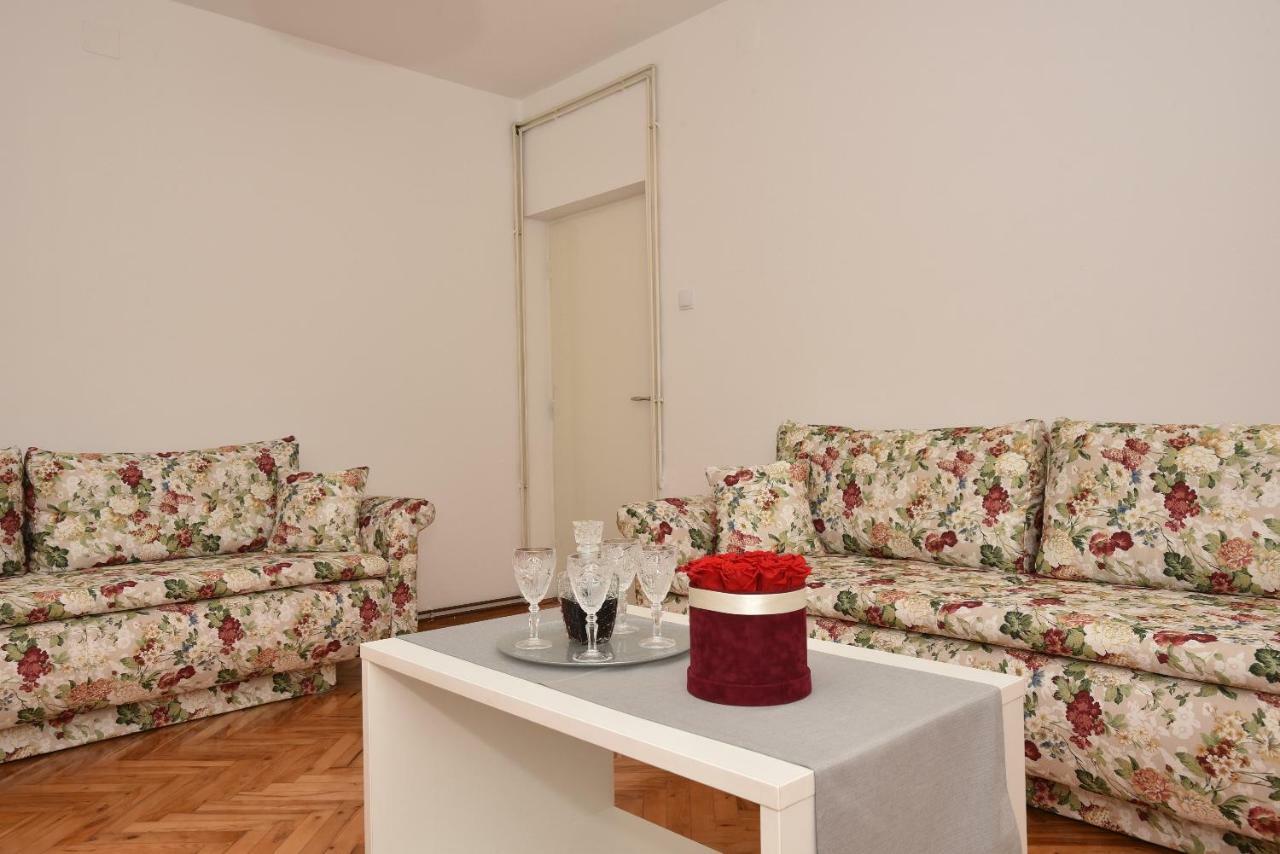 Ivana Apartment *
