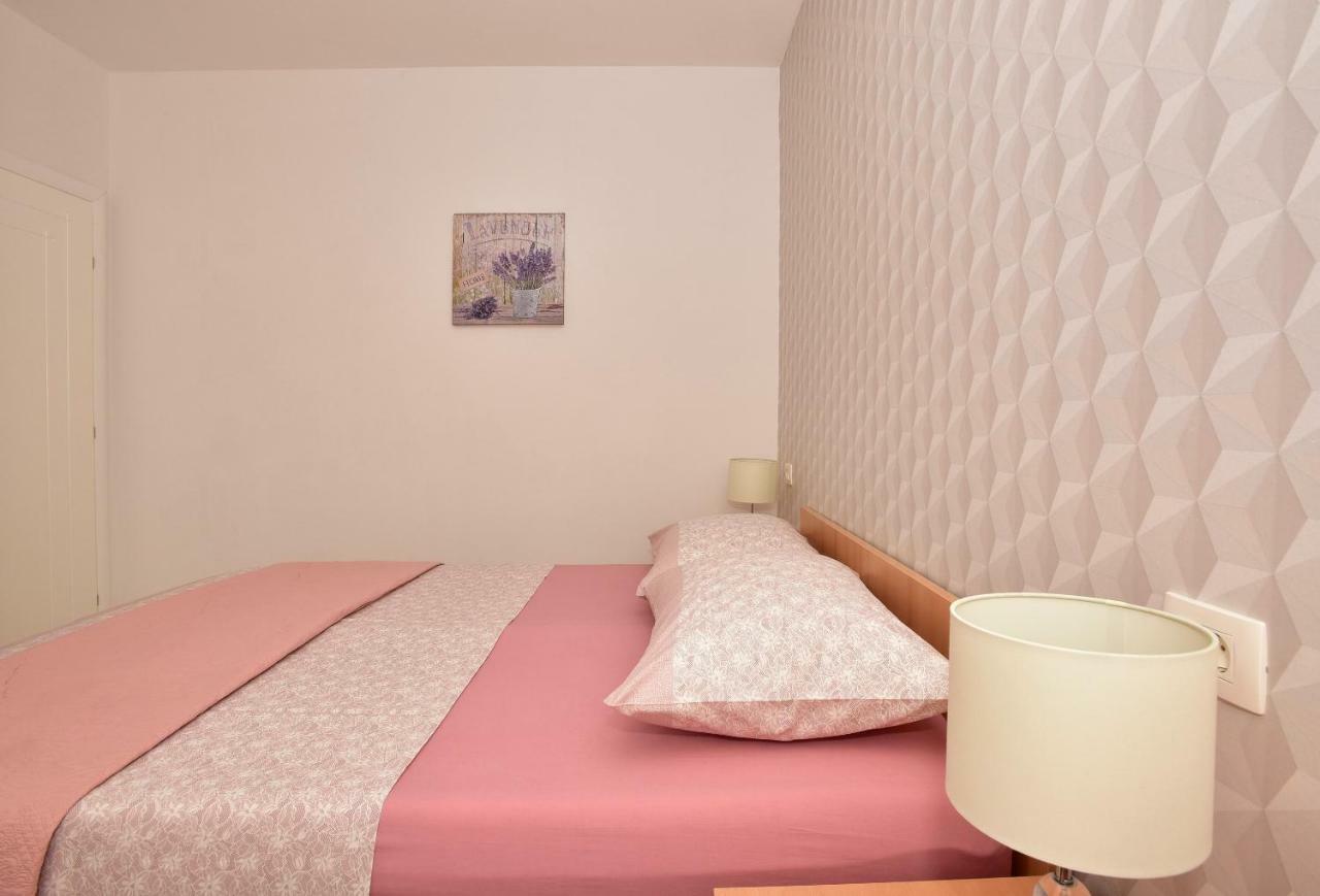Apartment Ivana Makarska