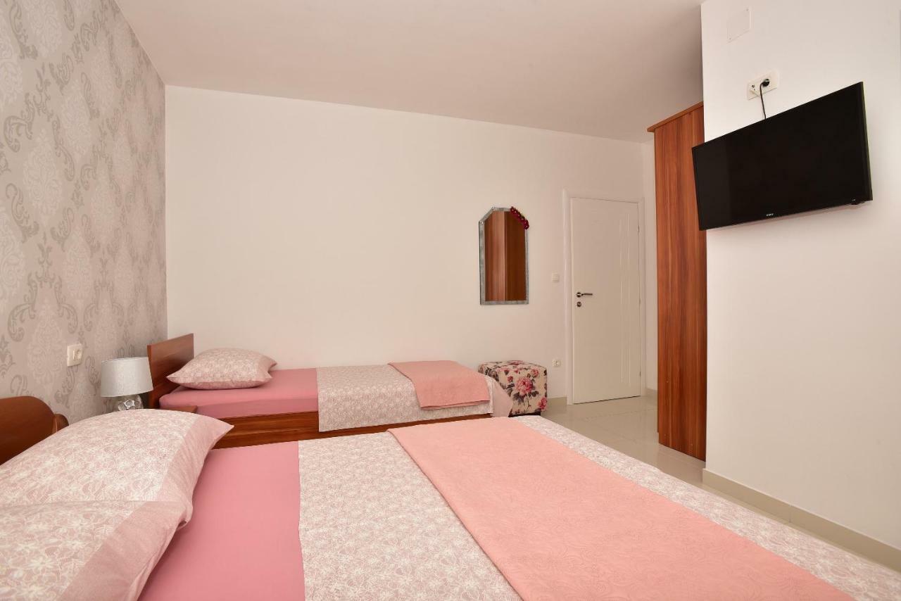 Apartment Ivana Makarska